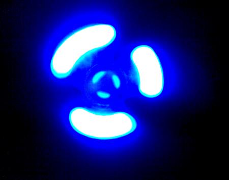 Espace sans limite, il habite dans mes songes.